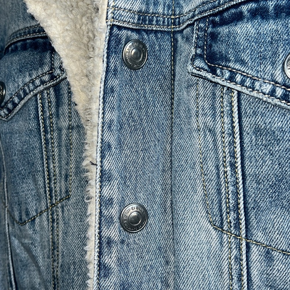 Denim jacket - Picture 5 of 7